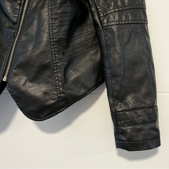 Downtown Coalition | Faux Leather Jacket - Picture 3 of 14